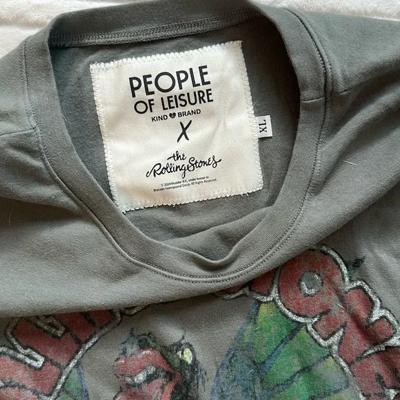 People of leisure Rolling Stones Graphic Tee - Picture 2 of 4